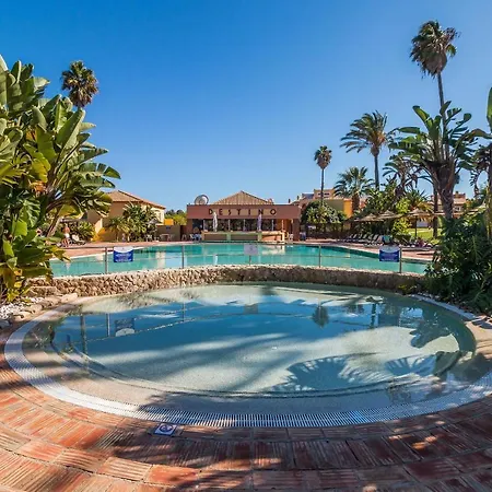 Jardins Da Meia Praia | 3Br Villa | Pool *